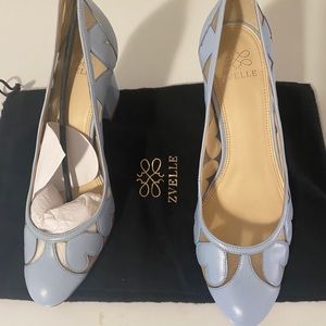 Zvelle Amira Pump in Cashmere Blue